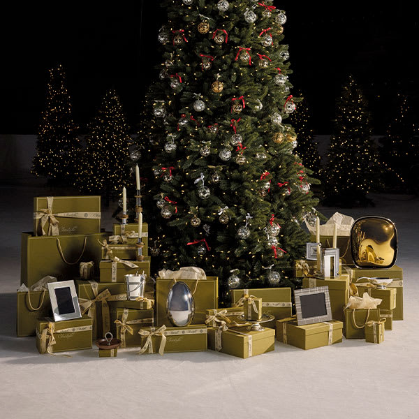 クリストフル製　仏銀器　1907年作　アネモネ　実用可能　1.8リットル クリストフル製 仏銀器 1907年作 アネモネ 実用可能 1.8リットル